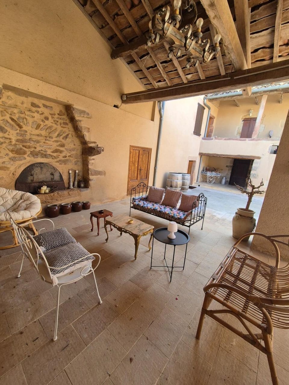 Le Mas des Rosiers House in Occitanie