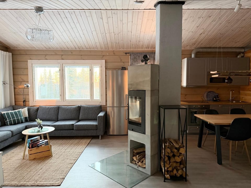 Honkamaja, Aavasaksa, Lappi, Lapland Chalet in Norrbotten County, Sweden