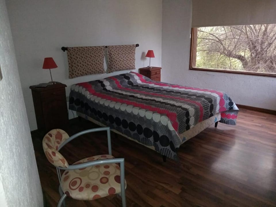 Casa Barrio Medrano 5pax - Chacras by Inside Apartment in Luján de Cuyo