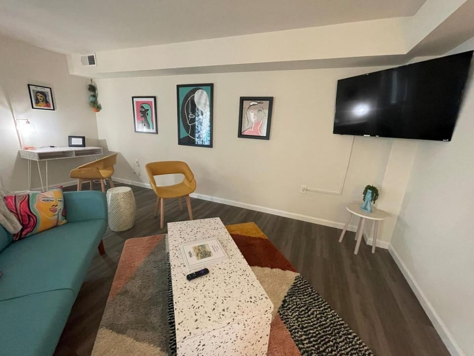 Terrazzo Terrace-1BR & 1 Block from Ocean Casino! House in Atlantic City