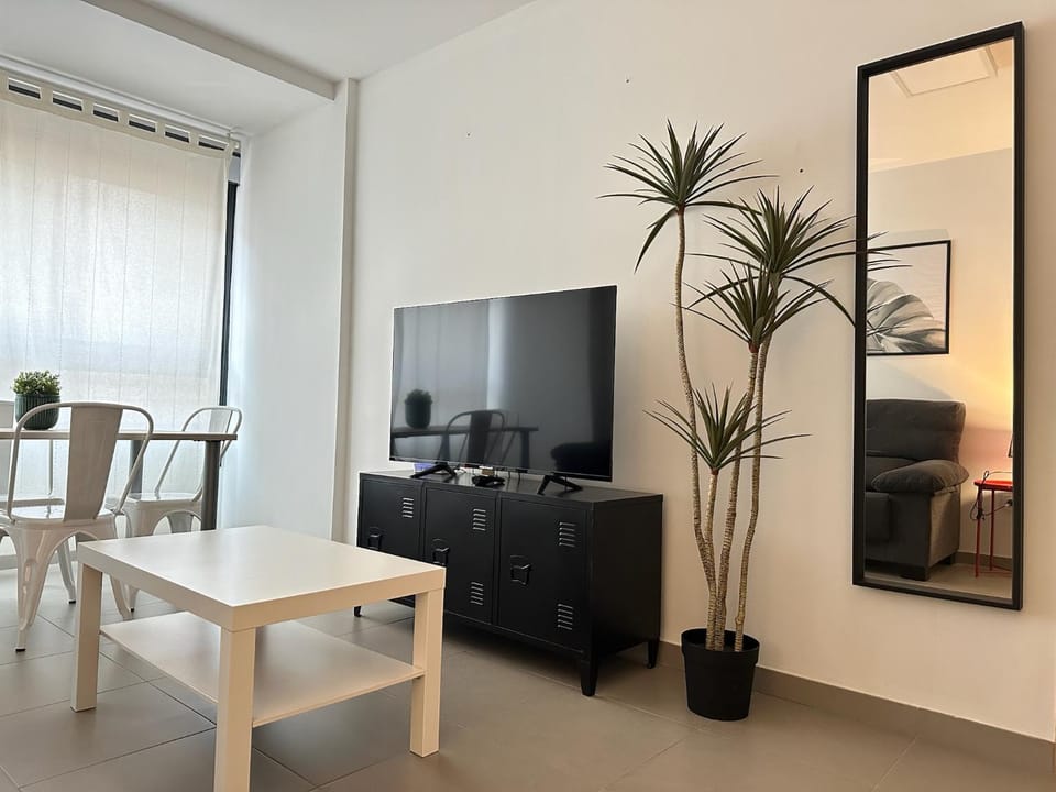 TV and multimedia, Dining area