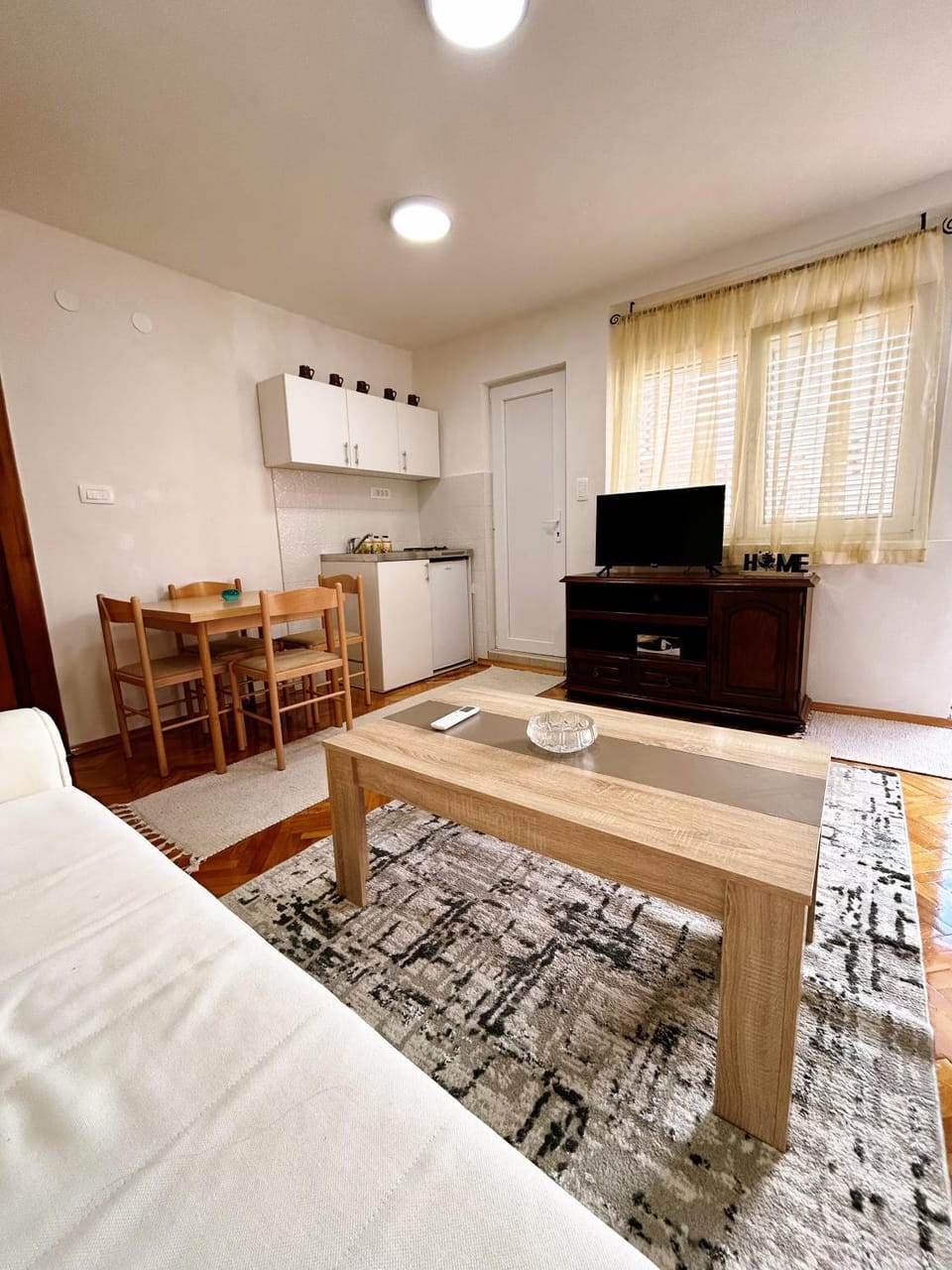 Communal lounge/ TV room, Seating area, Bedroom