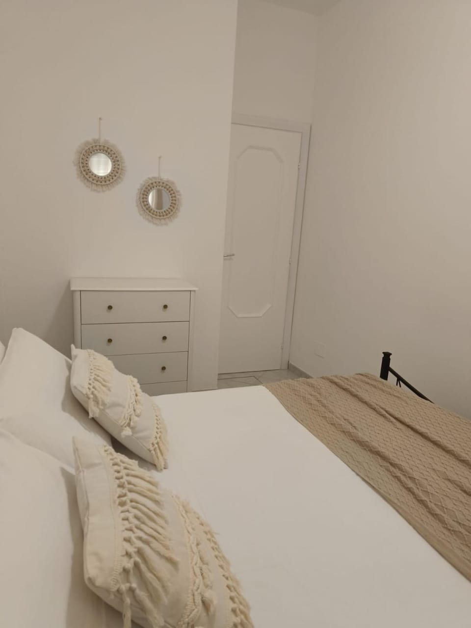Alma House Apartment in Lipari