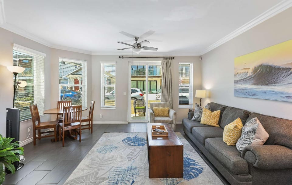 Newport Retreat A - Fab for 4 House in Balboa Peninsula