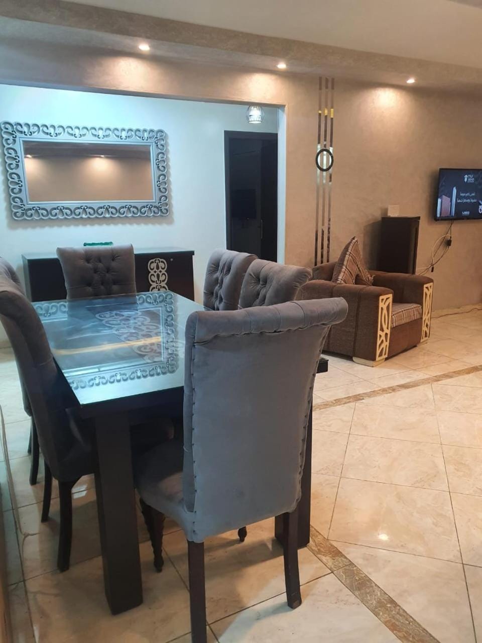 شقه فندقيه فاخره في الجيزة Apartment in Egypt