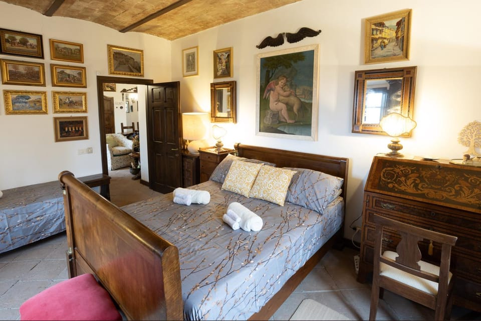 Bed, Bedroom