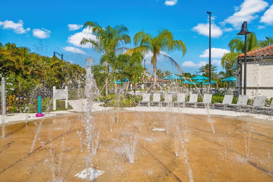 Brand New Modern Vista Cay Reserve Condo - 5003 Apartment in Orlando