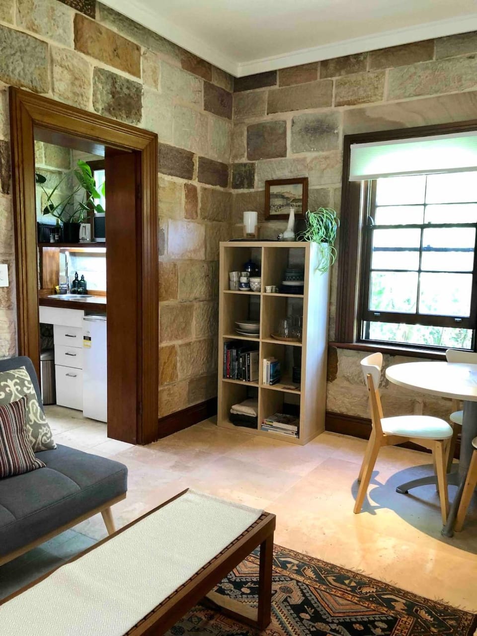 Stone 1Bedroom Cottage Villa in Sydney