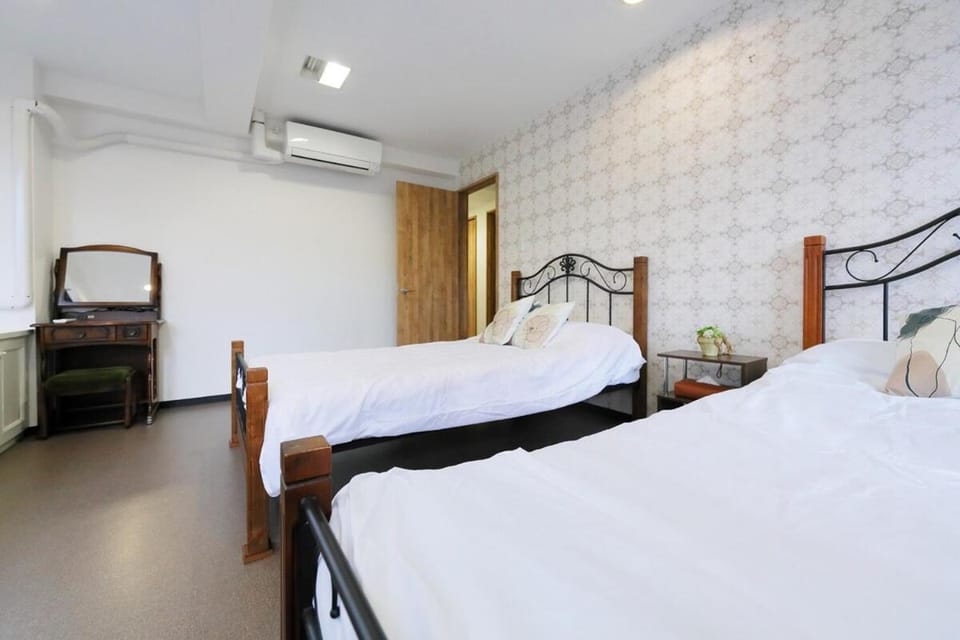 Ragsus4F ラグザス4F Apartment in Osaka