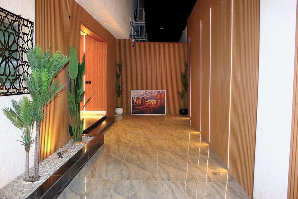 استيديو فندقي بتصميم تراثي حديث Apartment in Riyadh