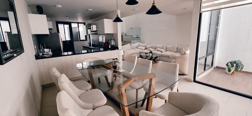 Tu Hogar con alberca en Ags, a 5 min de la feria House in Aguascalientes