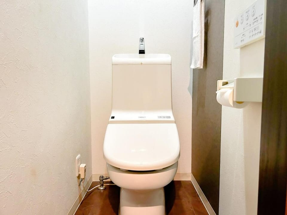 Iroha House イロハの宿 Apartment in Osaka