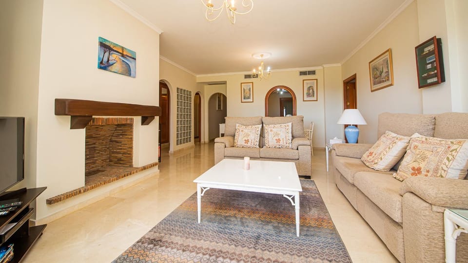 Los Castillos 36 Apartment in Costa del Sol