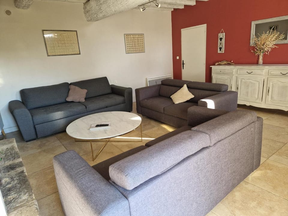 L'Espitalet Apartment in Arles