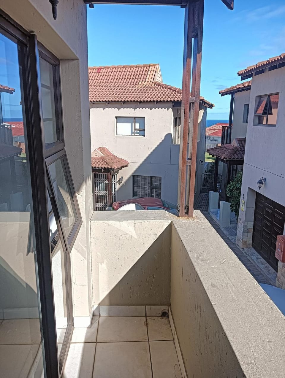 3 Bedroom home in Jbay Central, 800m from beach House in Eastern Cape