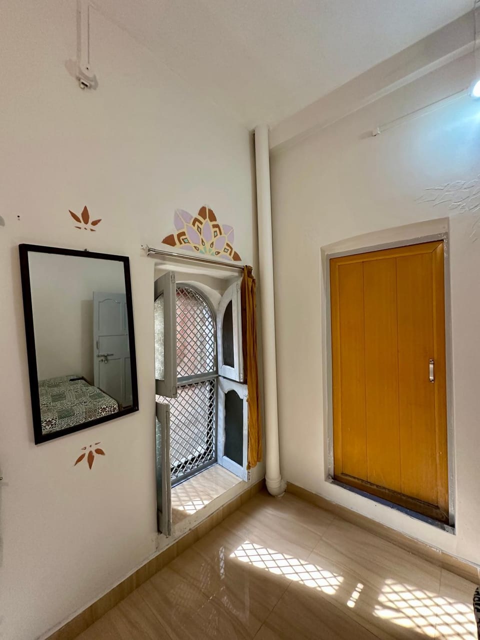 Om Rest House Bed and Breakfast in Varanasi