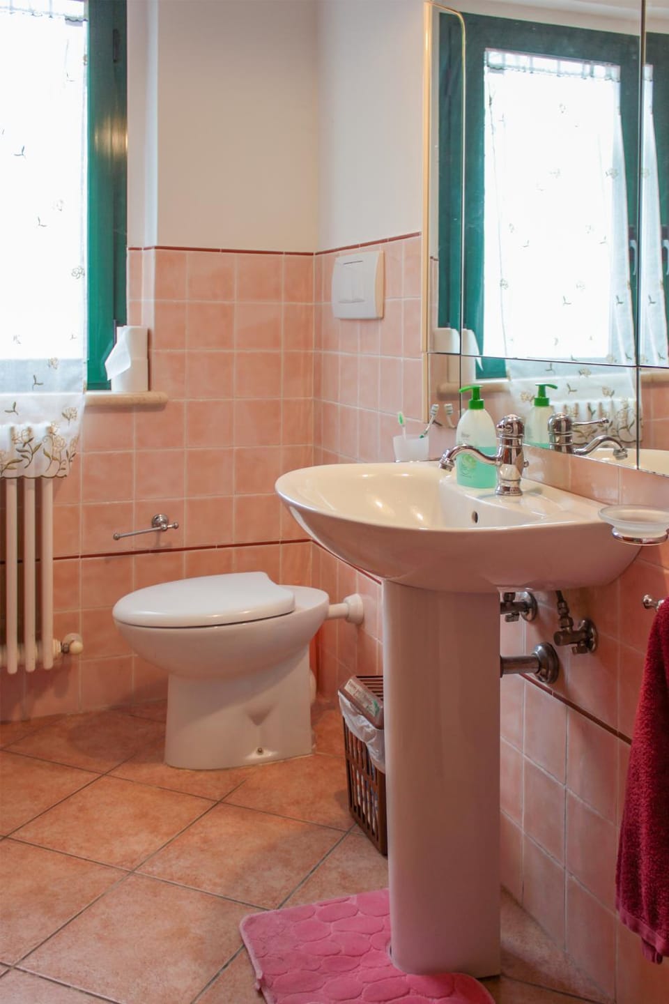 Toilet, Bathroom, Bath