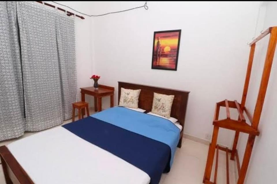 Pawra wood in Hotel in Kandy