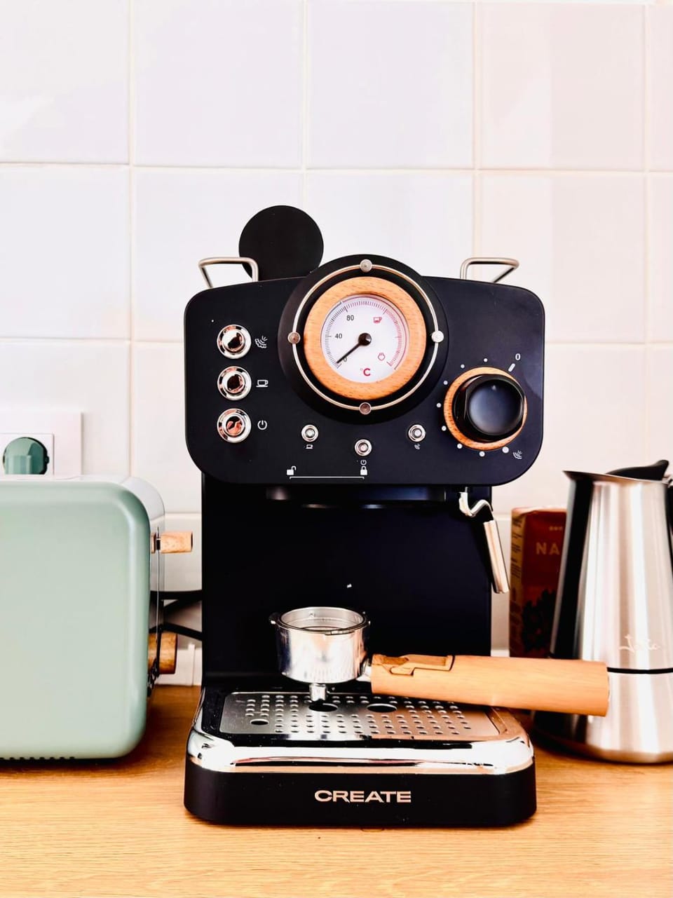 Coffee/tea facilities, Kitchen or kitchenette, toaster