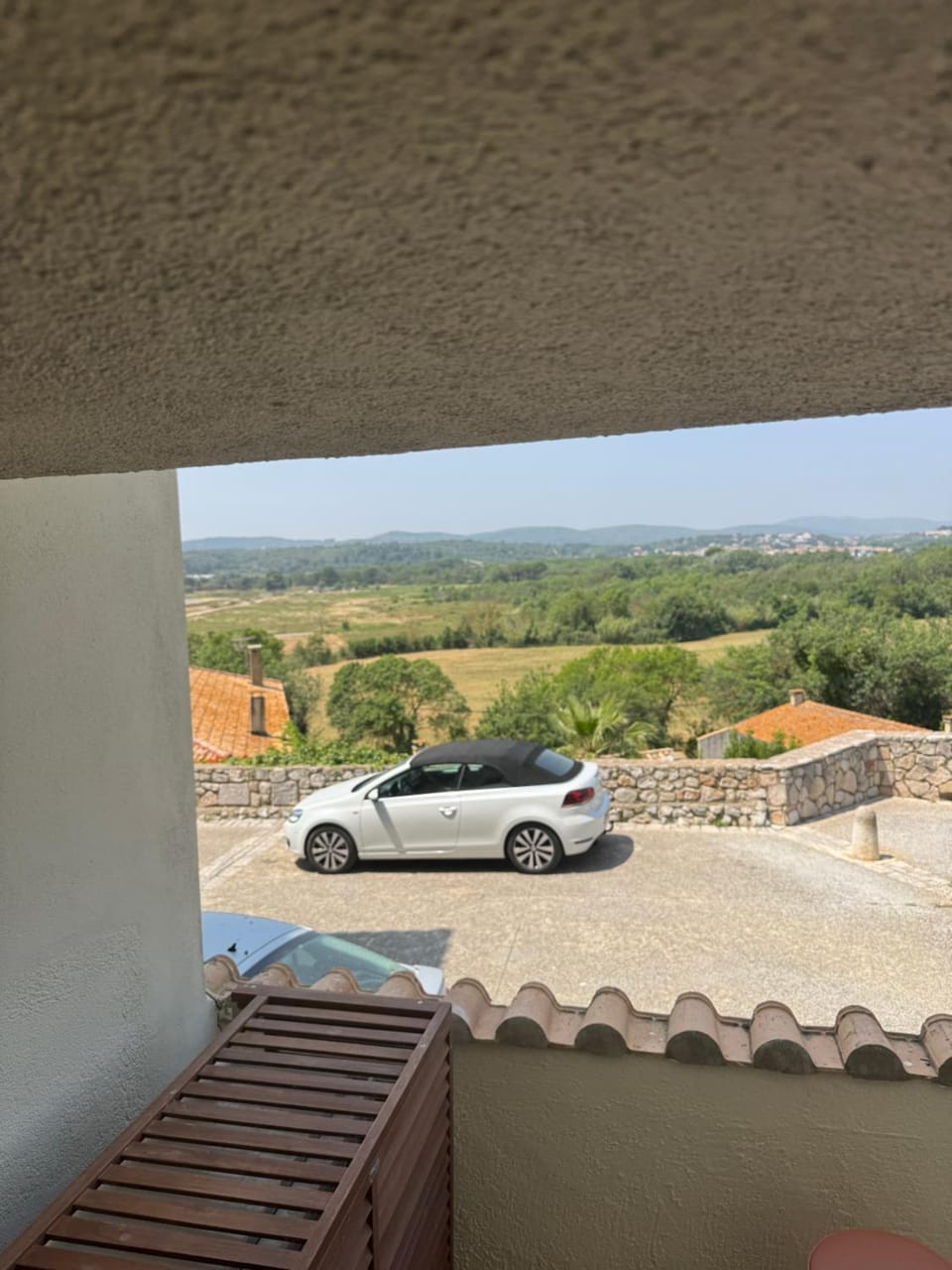 Balaruc Le Vieux Superbe studio dans maison médiévale avec terrasse et vue lagune de Thau Apartment in Balaruc-les-Bains