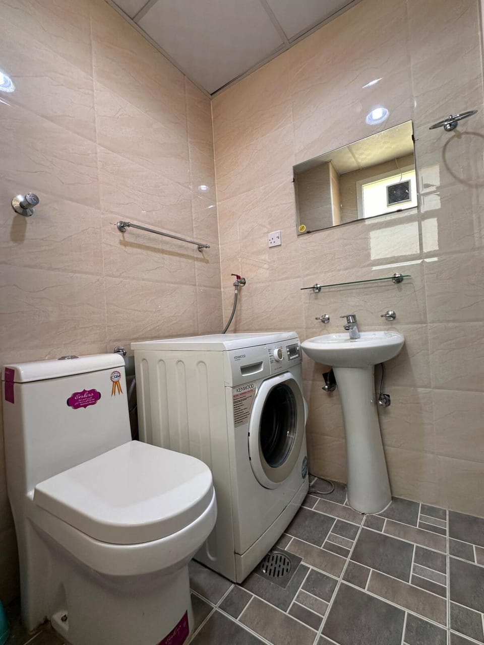 Shower, Toilet, Bathroom, bidet, towels, washing machine