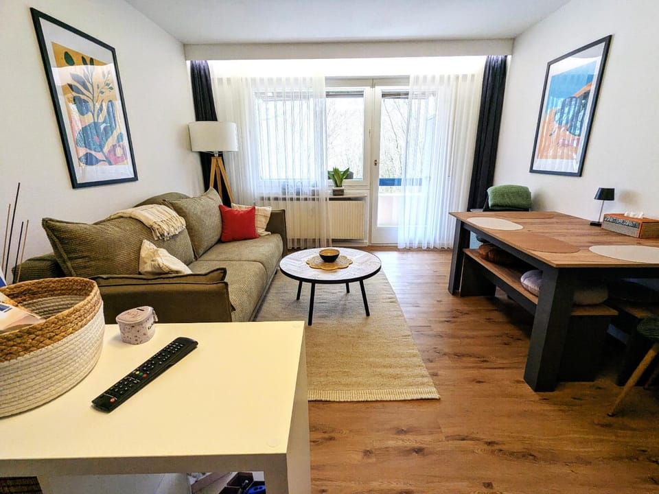 Living room, Seating area, Dining area