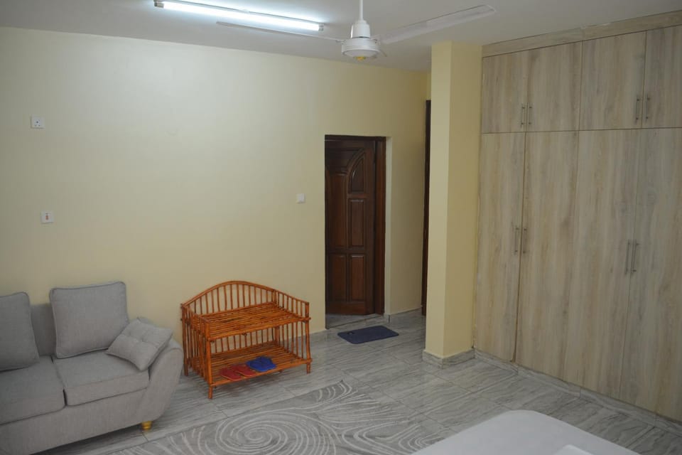 Seating area, wardrobe