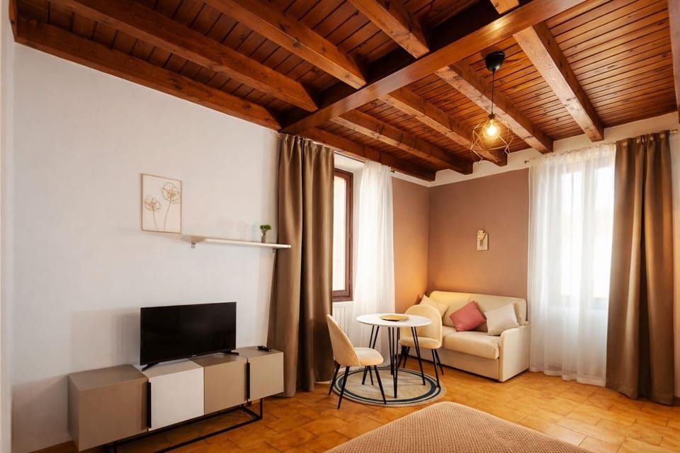 Ellis Dream Apartment in Como