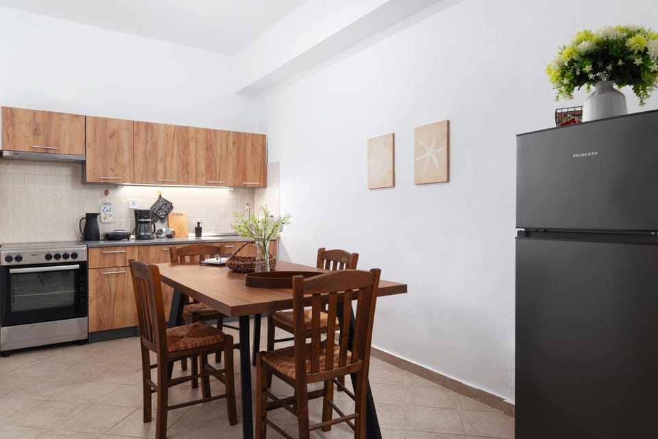 Andros Apartments with Free Parking Apartment in Decentralized Administration of the Aegean