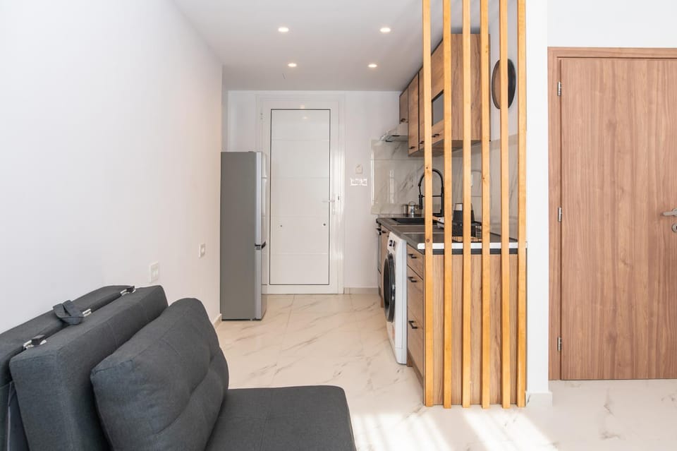 Kitchen or kitchenette, Living room, Seating area