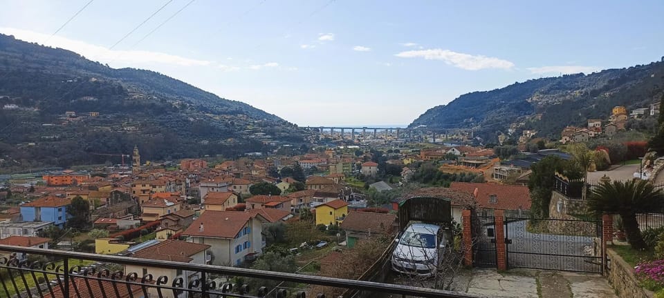 Casa IL GLICINE Apartment in Liguria