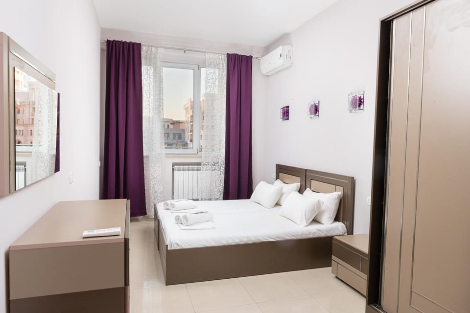 Bed, Bedroom, towels, air conditioner