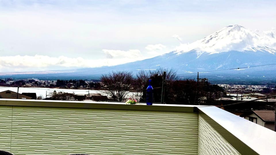 Winter, Balcony/Terrace, Lake view, Mountain view