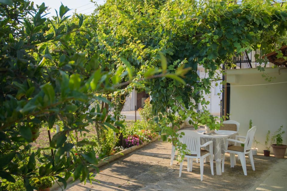 H&H Helens House House in Messenia