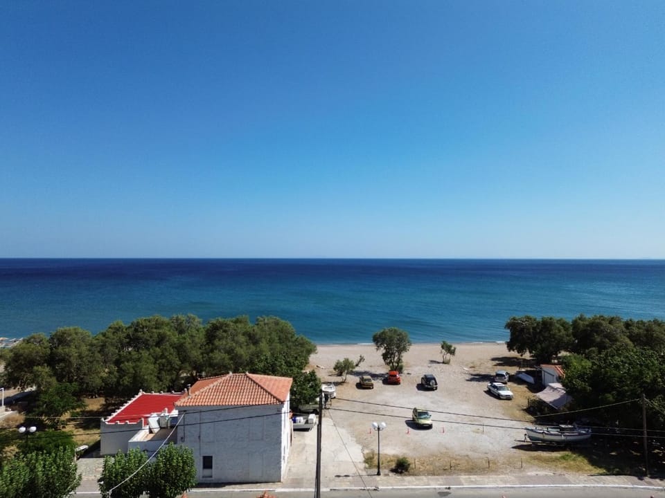 KYNTHIA seaview apartments samos Apartment hotel in Samos, Greece