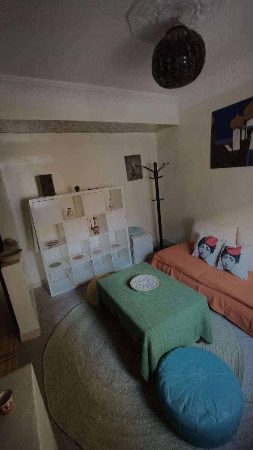 Seating area, Bedroom