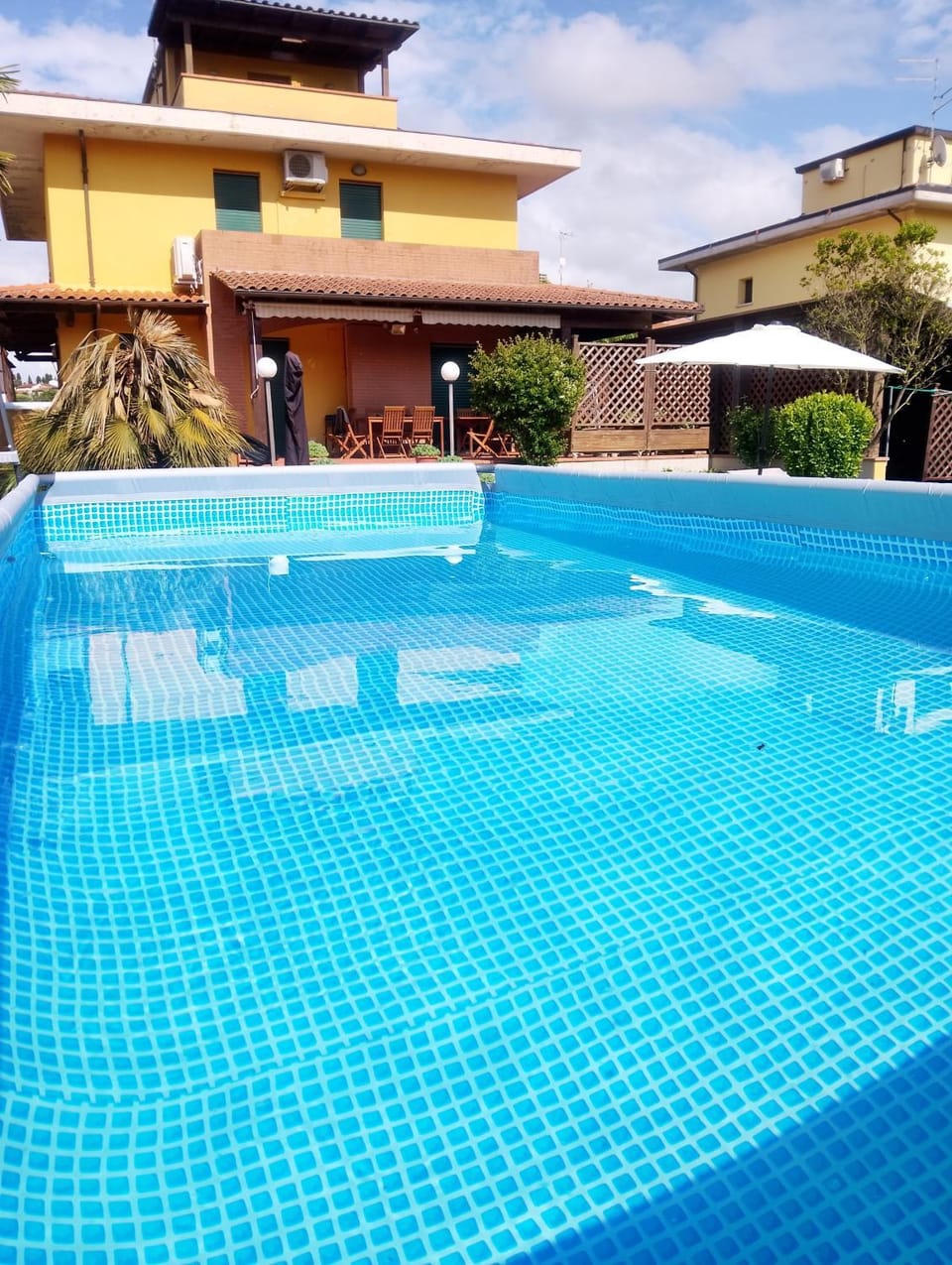 Pool view, Swimming pool
