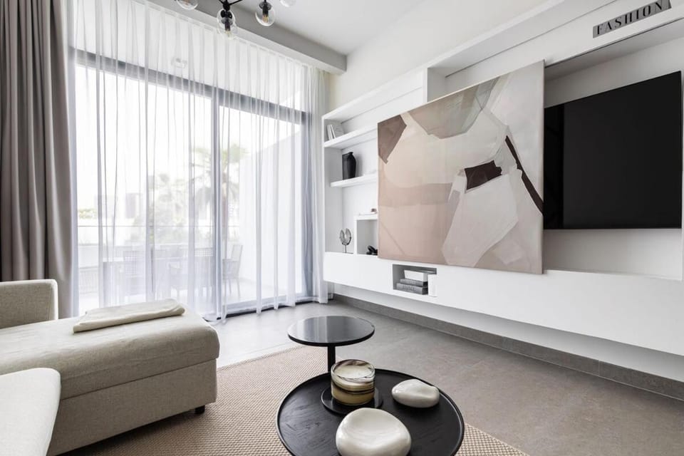 1BR with Huge Terrace & Pool Access Apartment in Dubai