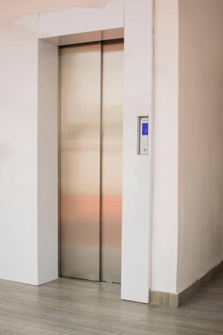 elevator