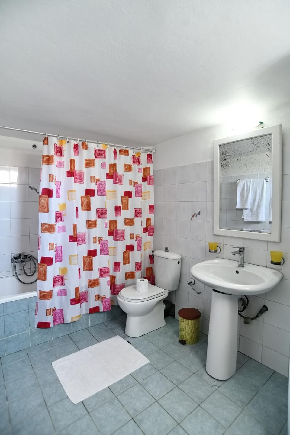 Toilet, Bath