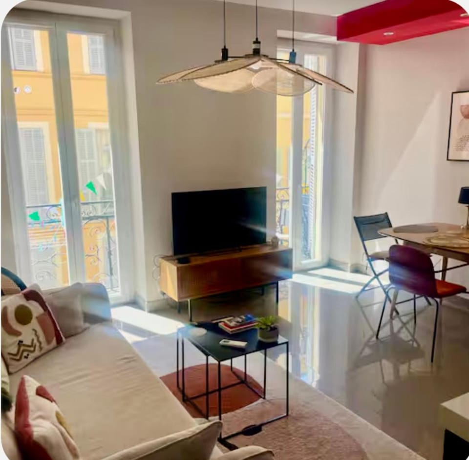 Suite Massena Apartment in Nice
