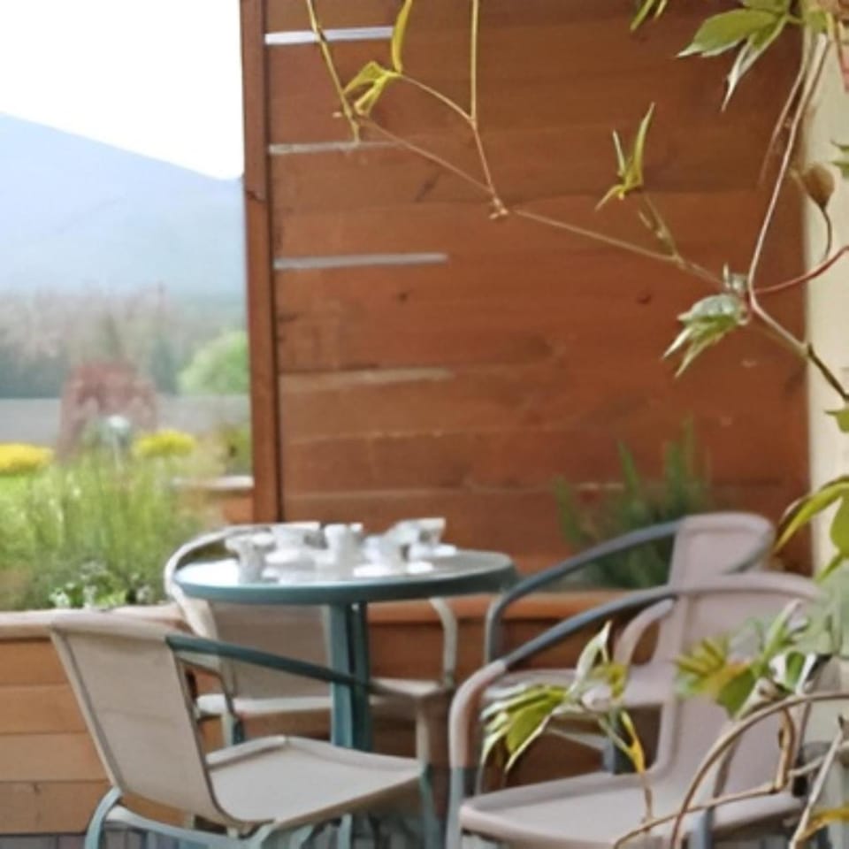 Balcony/Terrace, Balcony/Terrace, Garden view, Mountain view