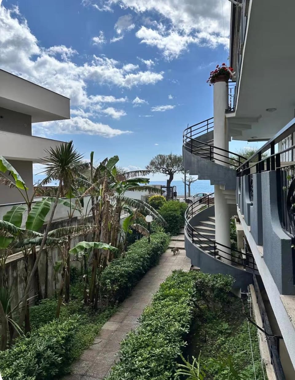 Property building, Day, Garden, View (from property/room), Balcony/Terrace, Garden view