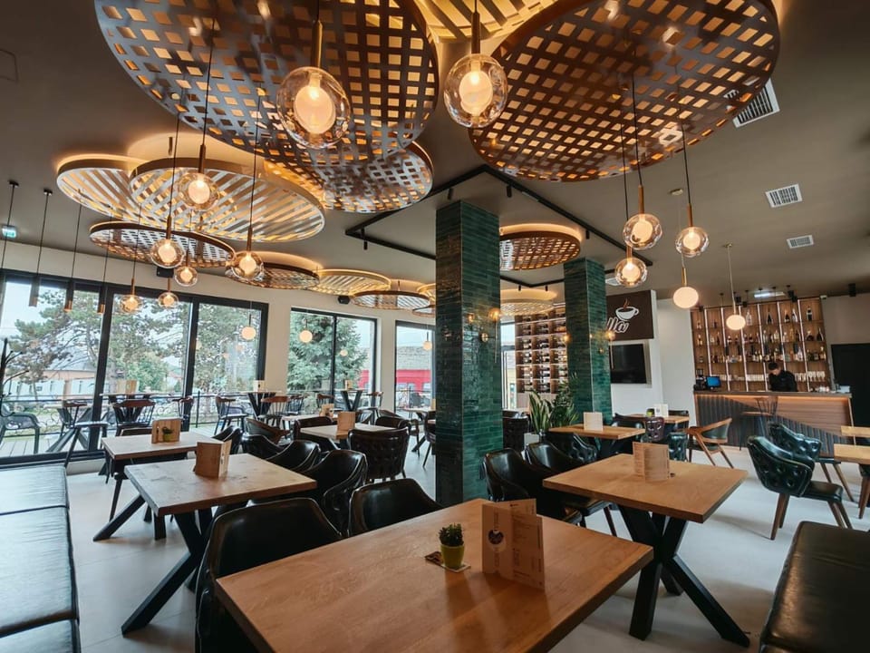 Lobby or reception, Lounge or bar