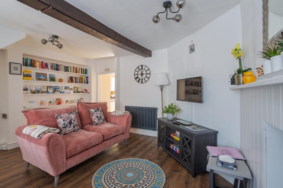 Communal lounge/ TV room, Lounge or bar