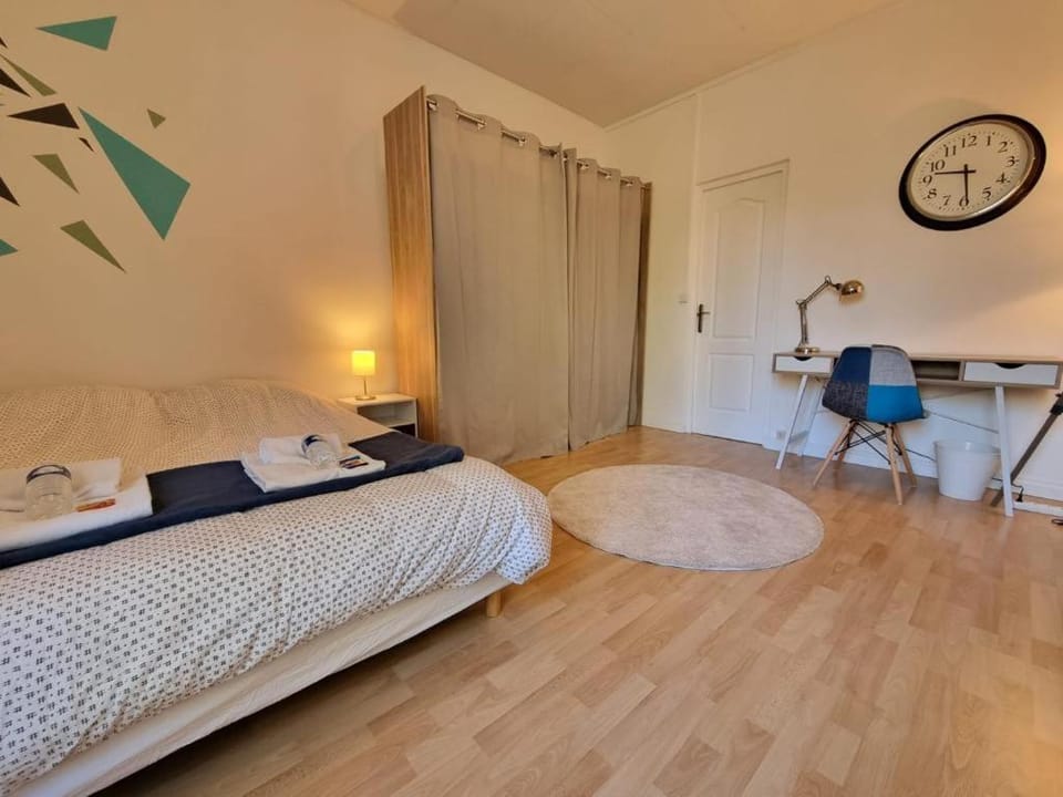 Mont d'arène superbe appartement proche gare Apartment in Reims