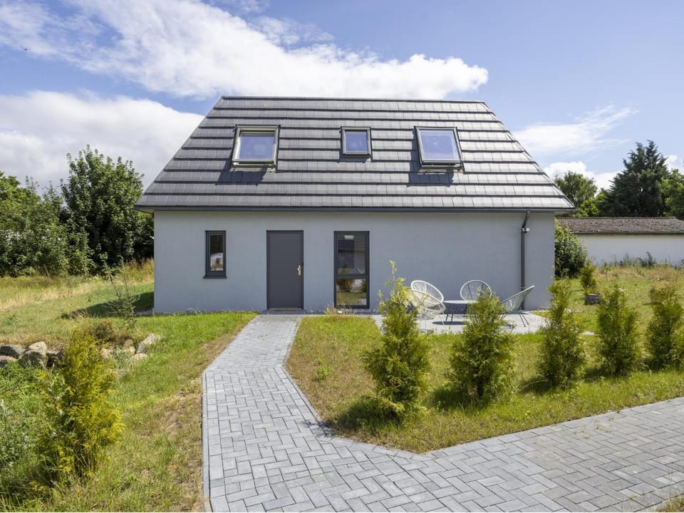 Property building, Summer