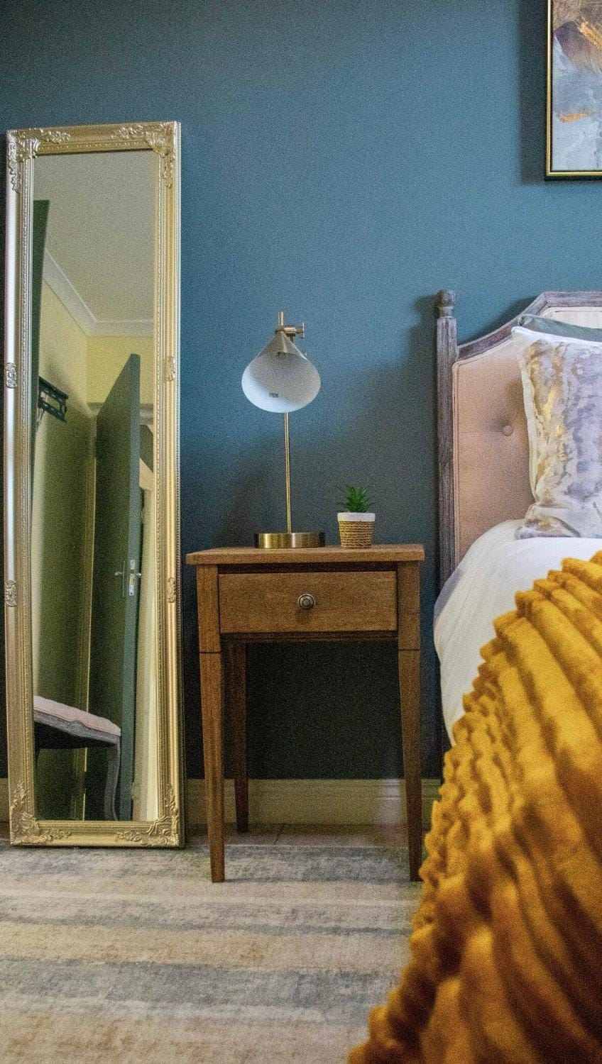 Bed, Bedroom