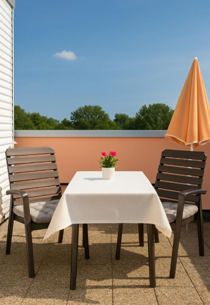 View (from property/room), Balcony/Terrace