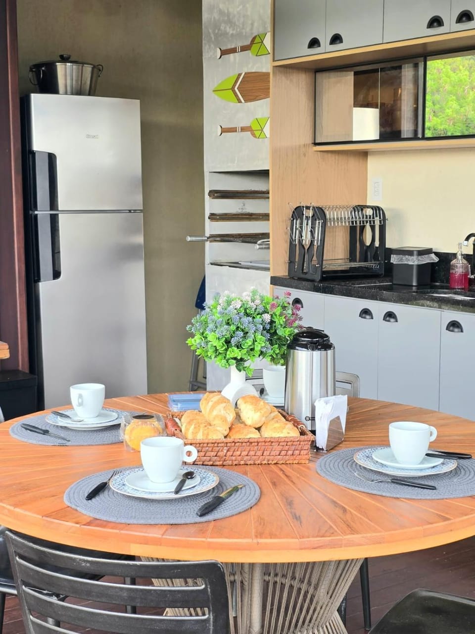 Coffee/tea facilities, Dining area